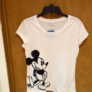 Disney Women’s Size XL 15/17 Mickey Mouse White Tee